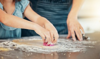 La pasticceria diventa una tavolozza di colori con i coloranti